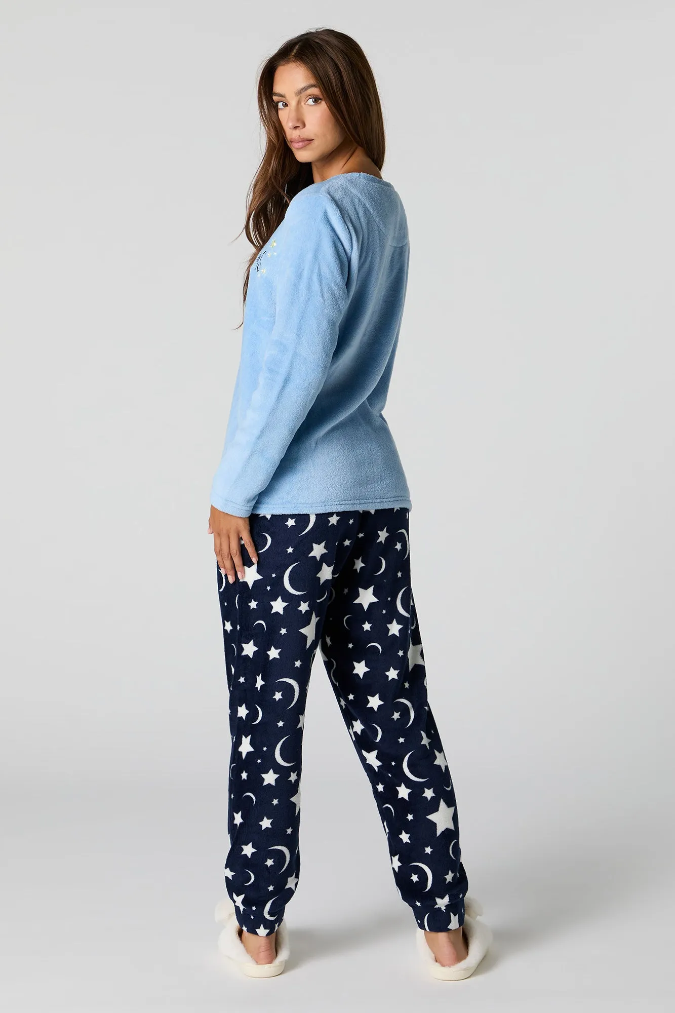 Plush Long Sleeve Top and Pant 2 Piece Pajama Set