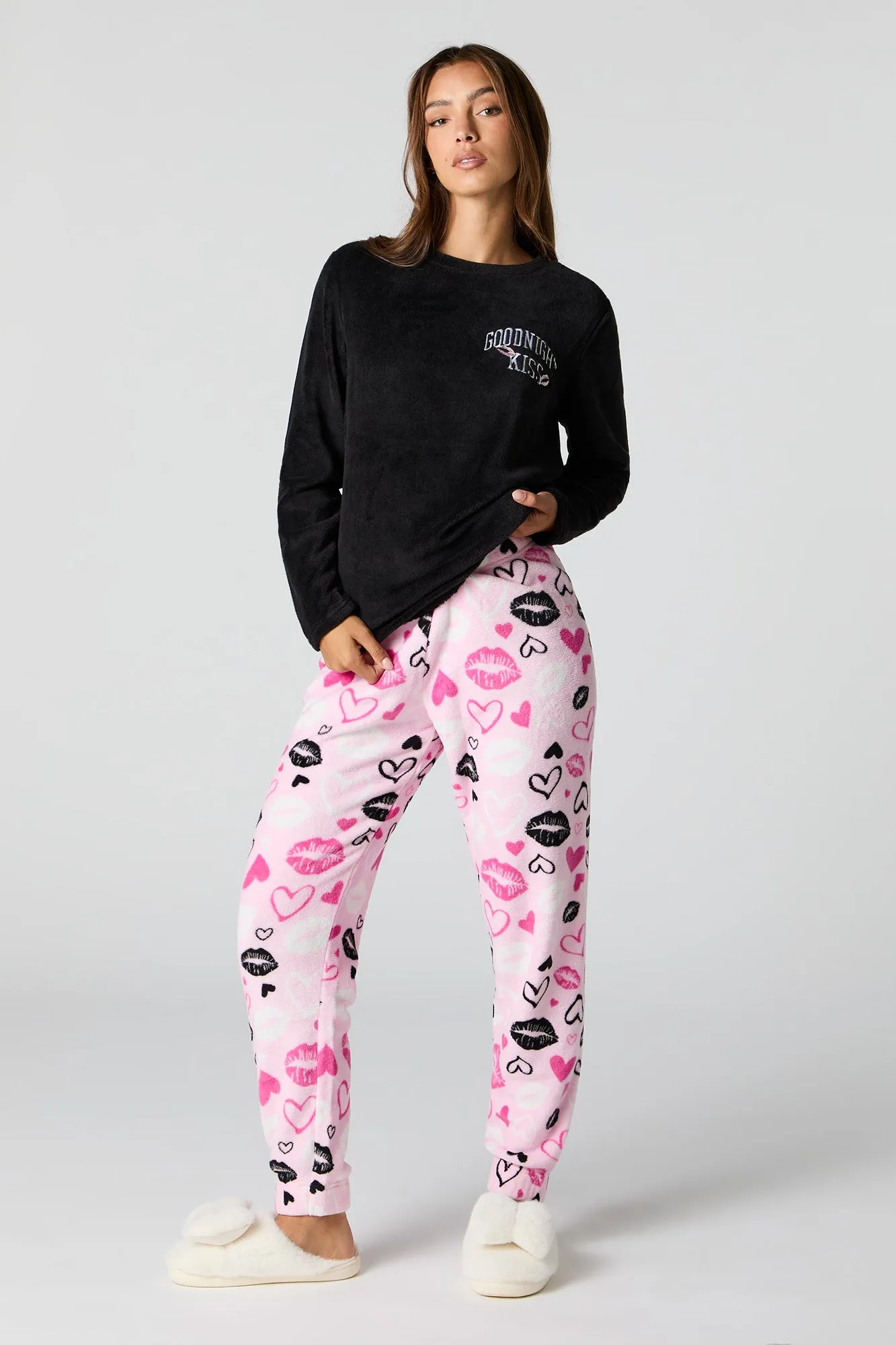 Plush Long Sleeve Top and Pant 2 Piece Pajama Set