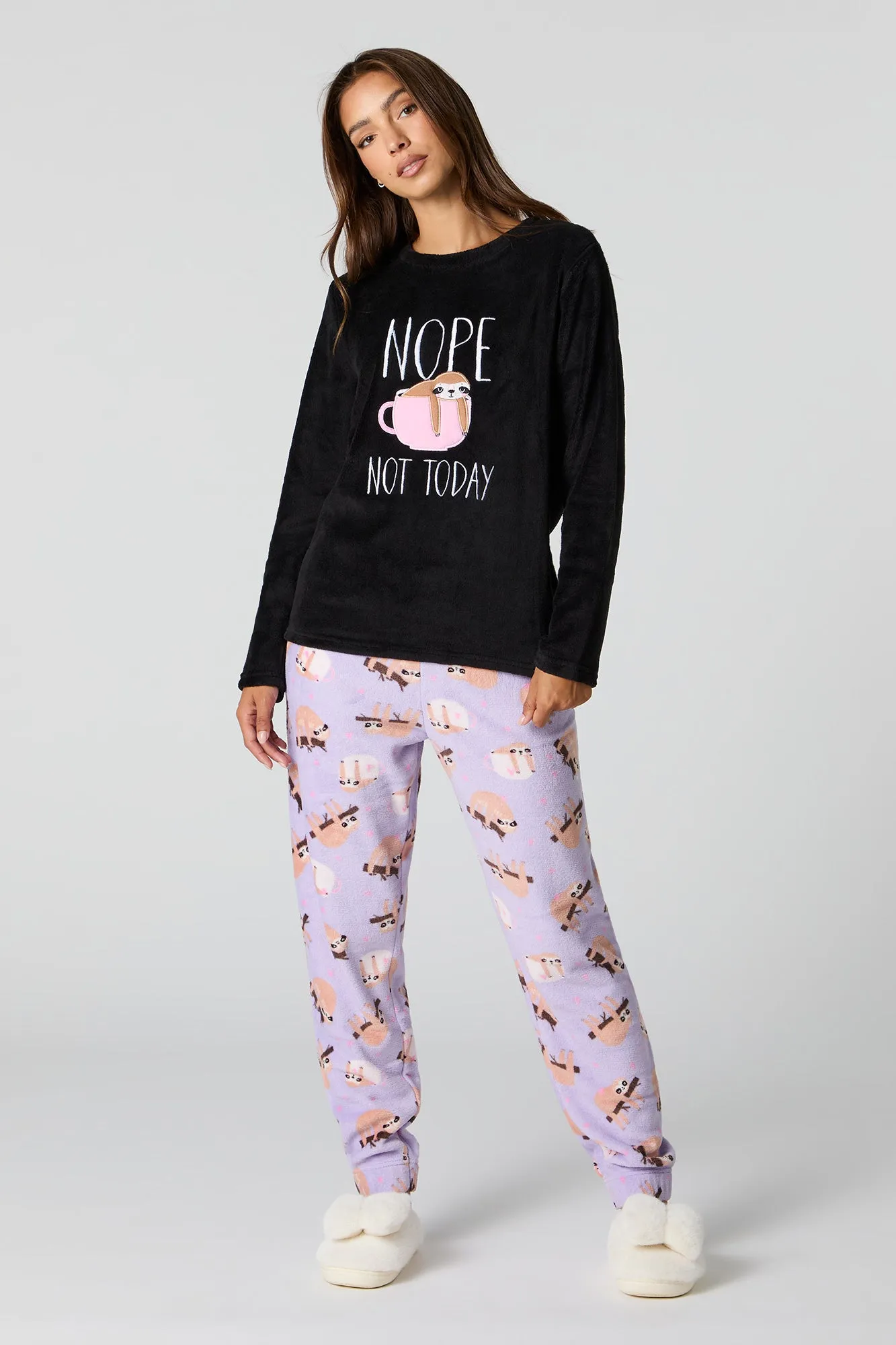 Plush Long Sleeve Top and Pant 2 Piece Pajama Set