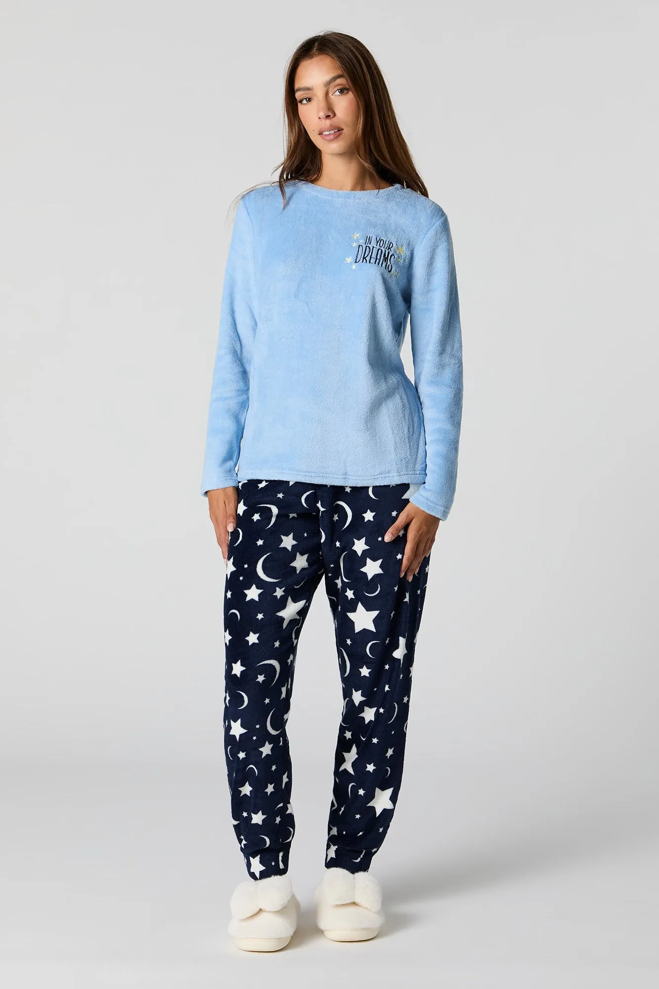 Plush Long Sleeve Top and Pant 2 Piece Pajama Set