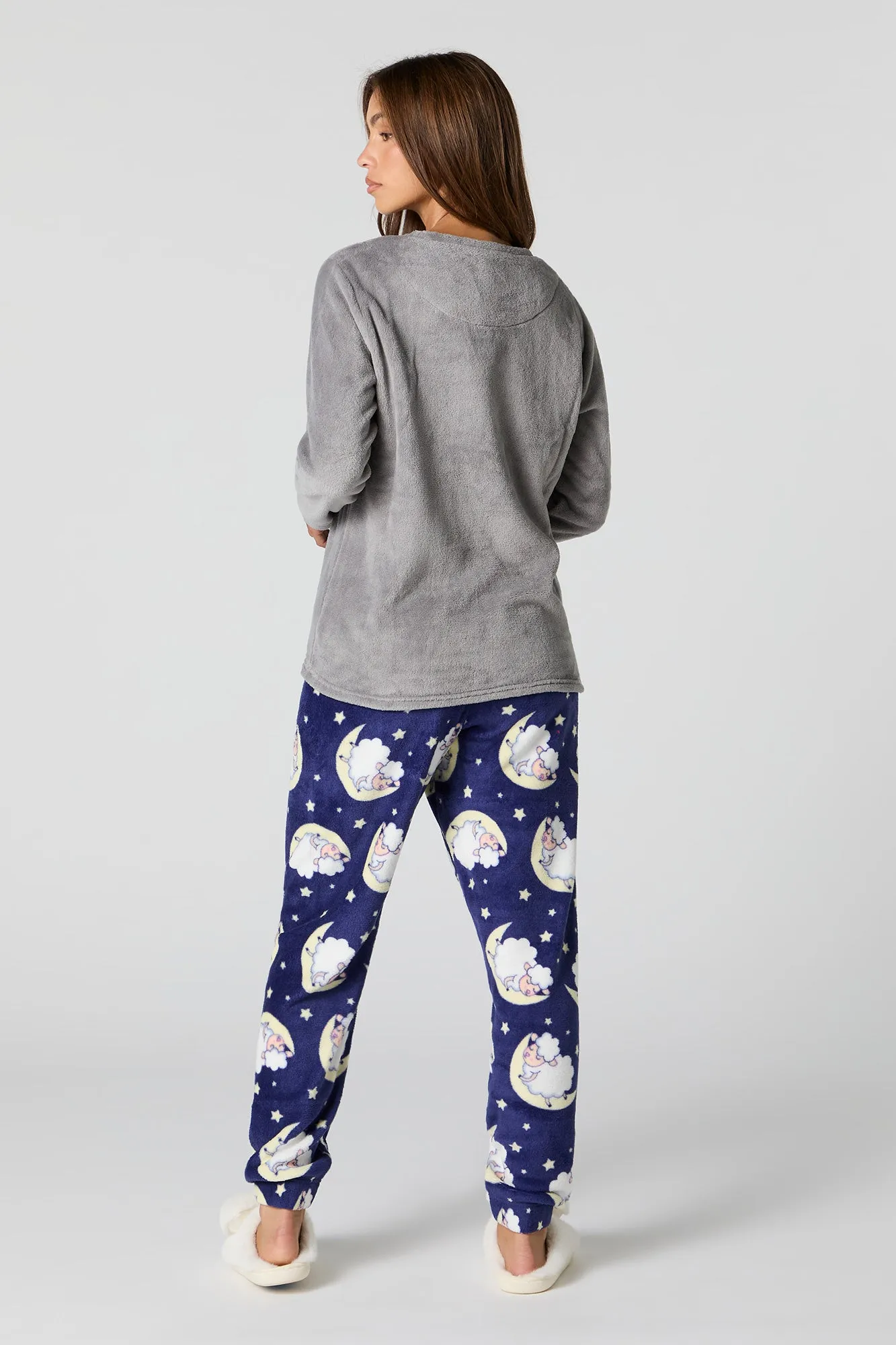 Plush Long Sleeve Top and Pant 2 Piece Pajama Set